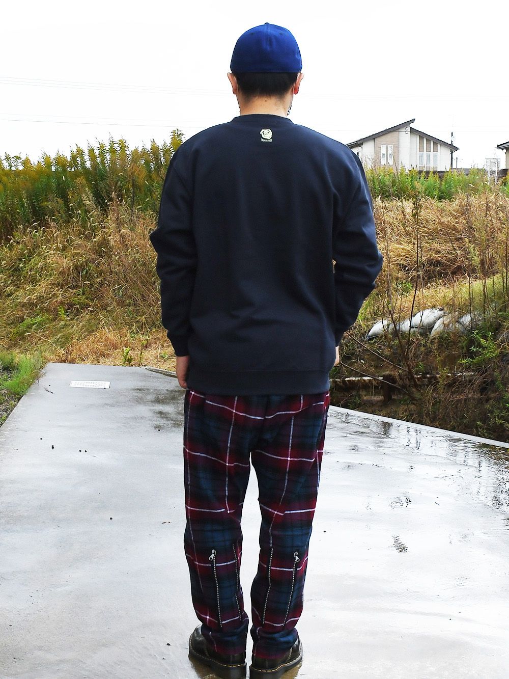 HERO OF MTR-SWEAT