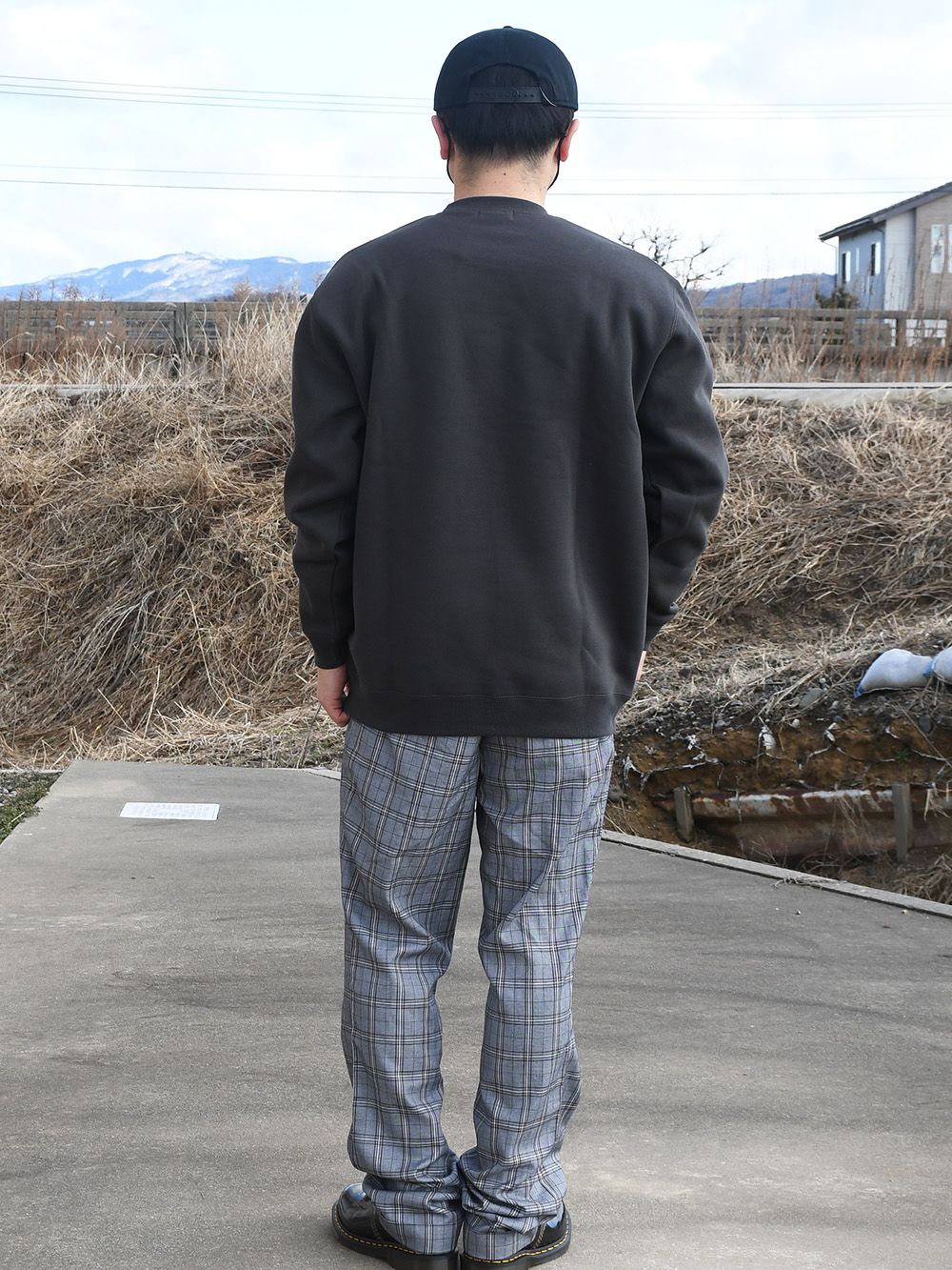 SHADOW LOGO CREW-SWEAT