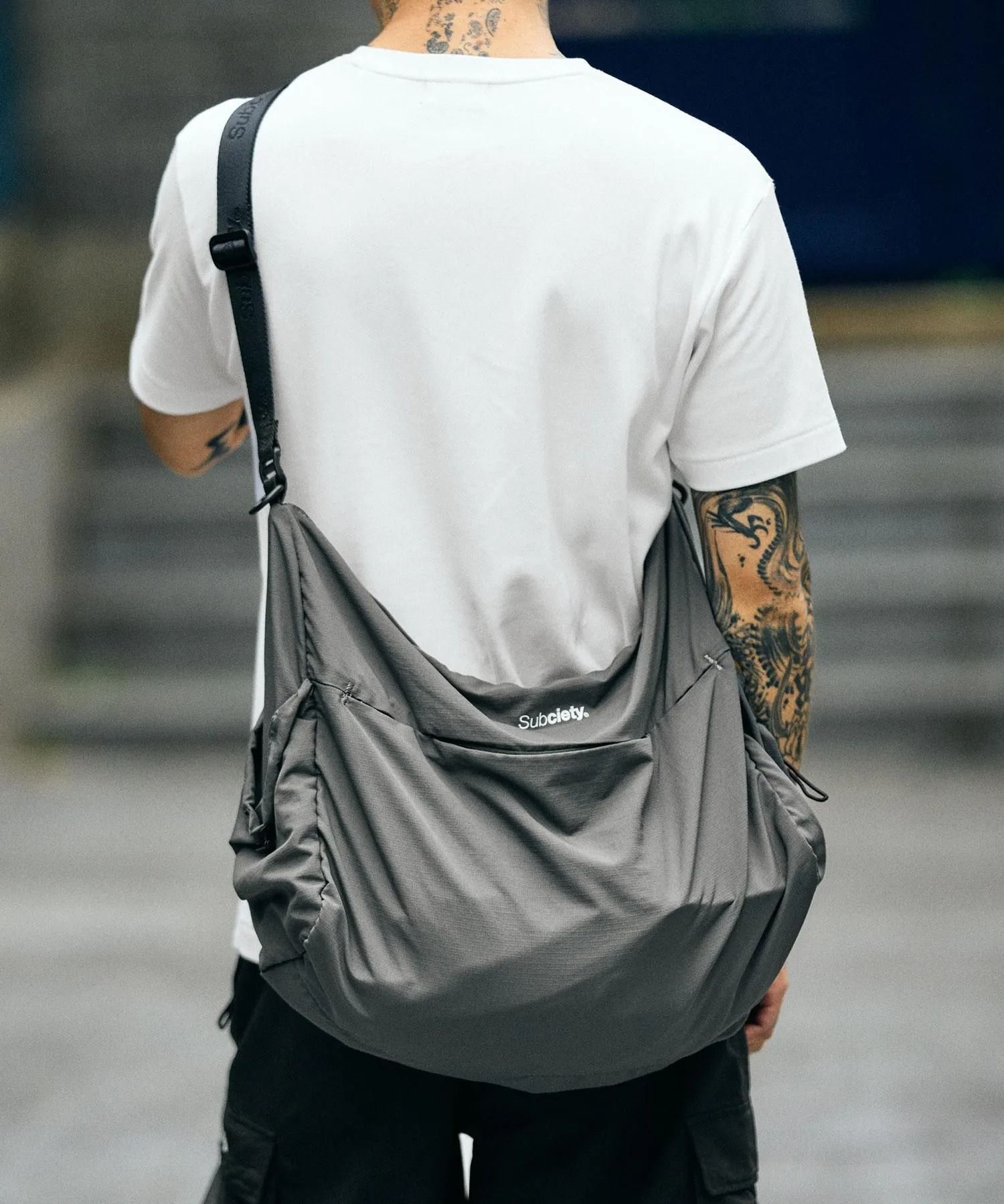 Nylon shoulder bag