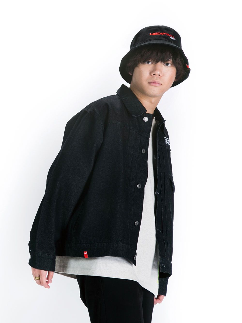 Half asleeper Denim jacket