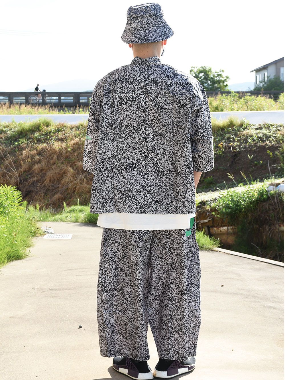 TV STATIC-SHIRT