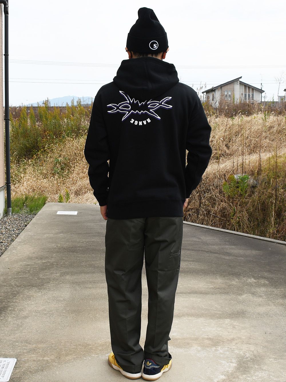 barbwire hoody 10oz