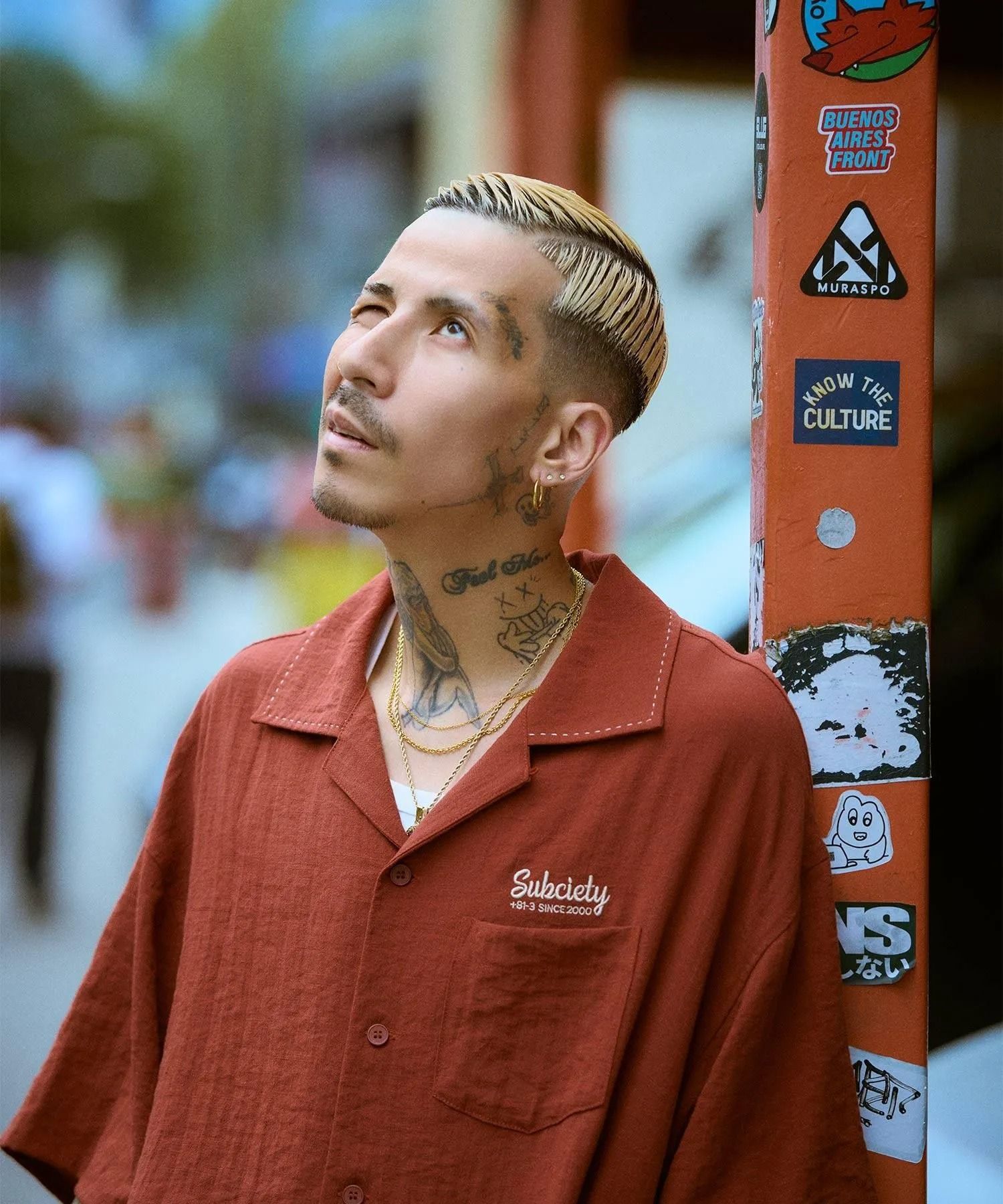 Classic chain embroidered shirt