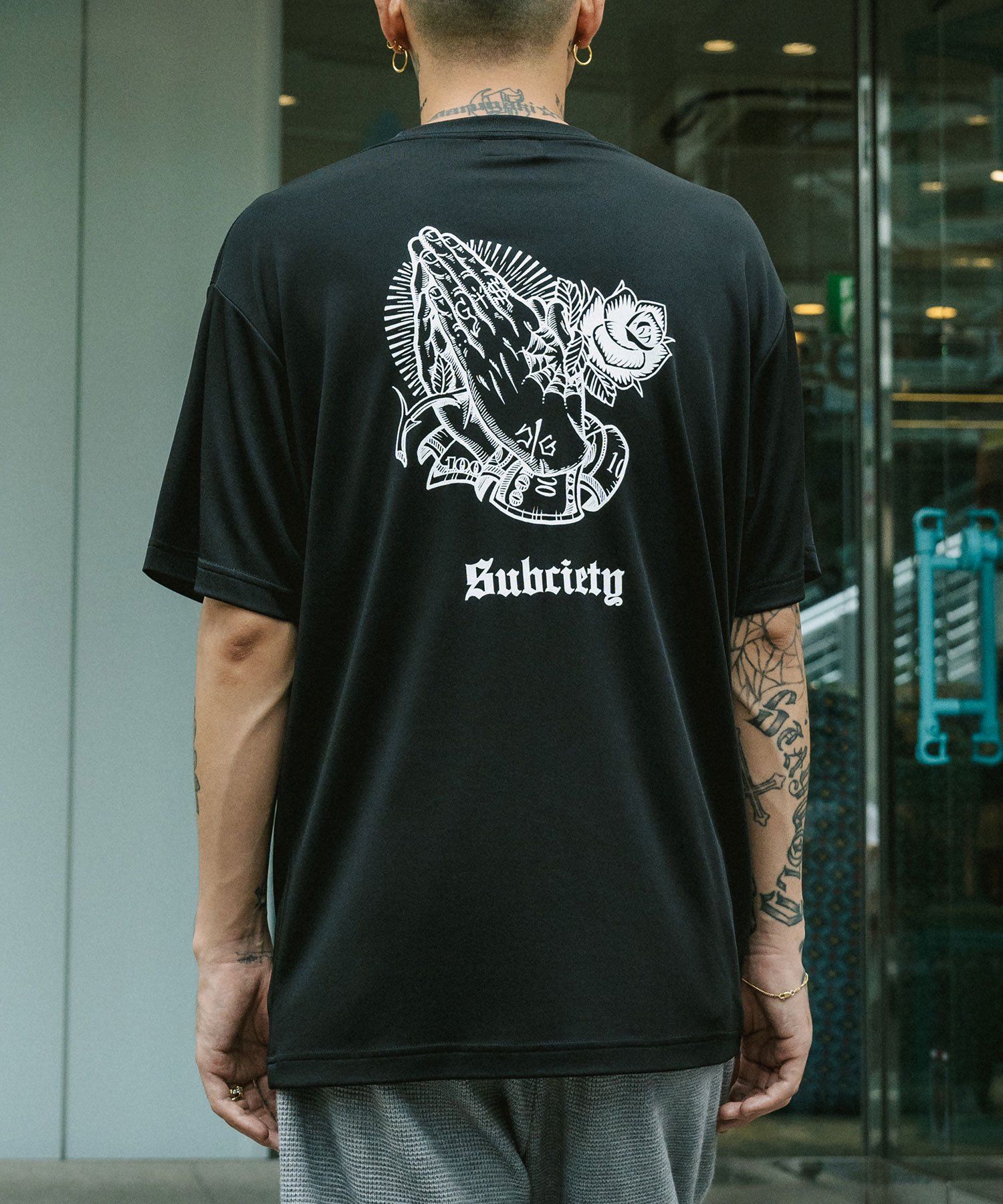 SUBCIETY - DRY TEE S/S-PRAYING HANDS- | DOLL