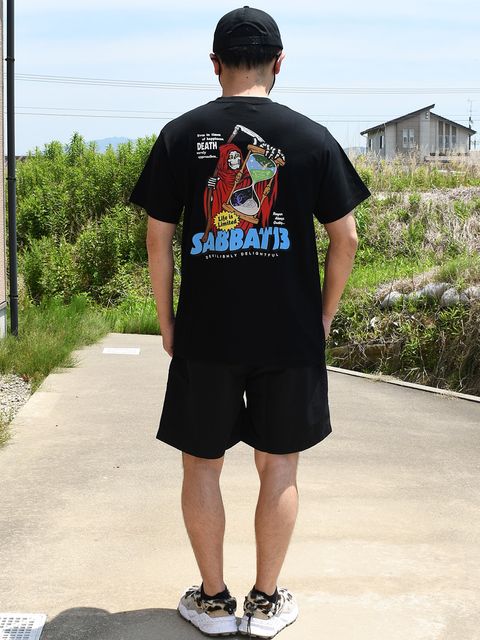 かつての周年Tを彷彿されるグラフィックとカラーリングに胸が熱くなります！