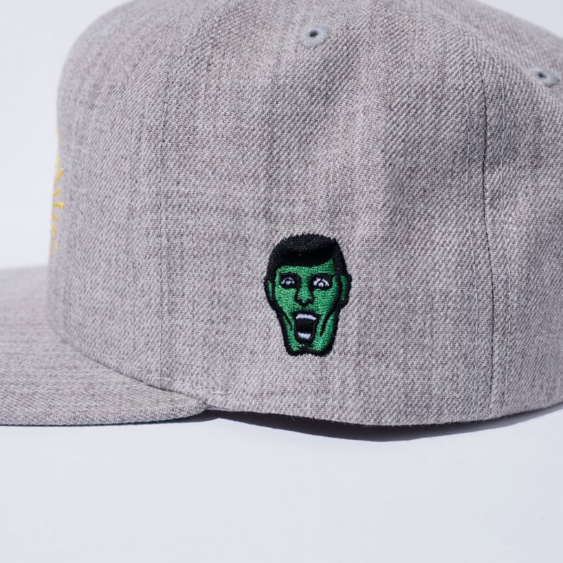 宇宙人スケボーCAP