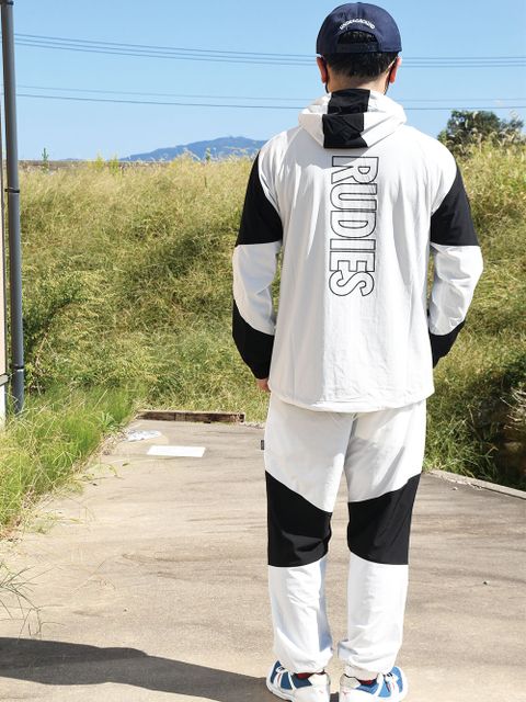 スポーツの秋に!