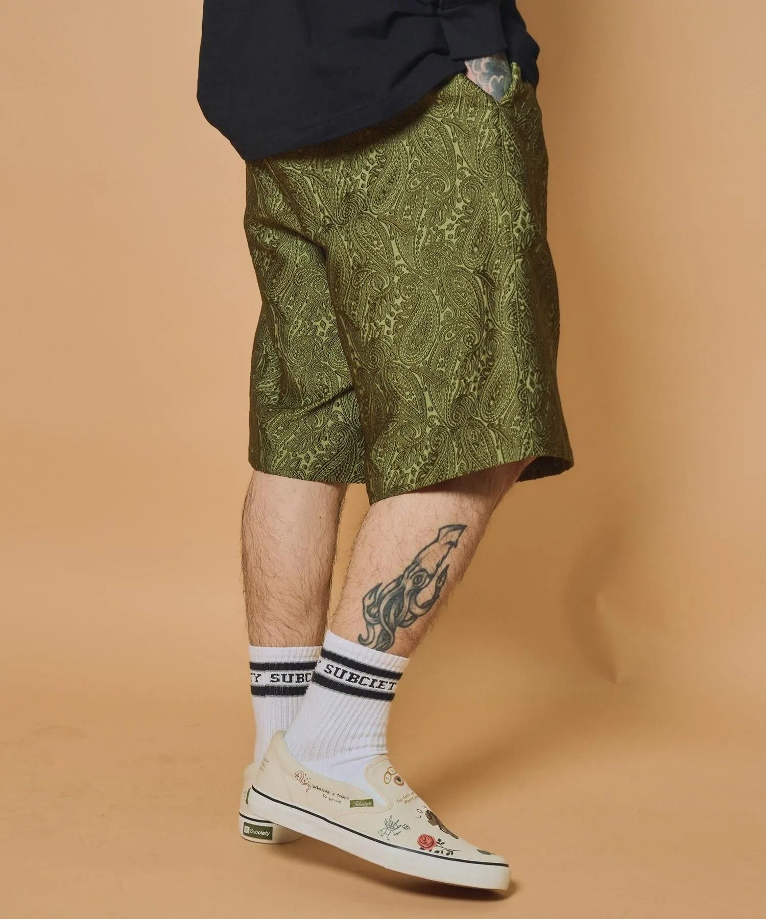 Jacquard paisley shorts
