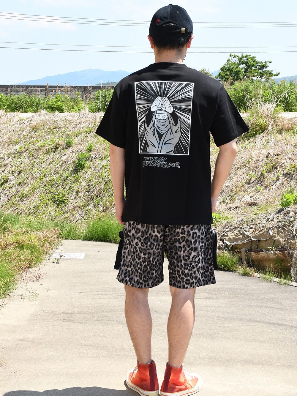 鳥居と忍者TEE