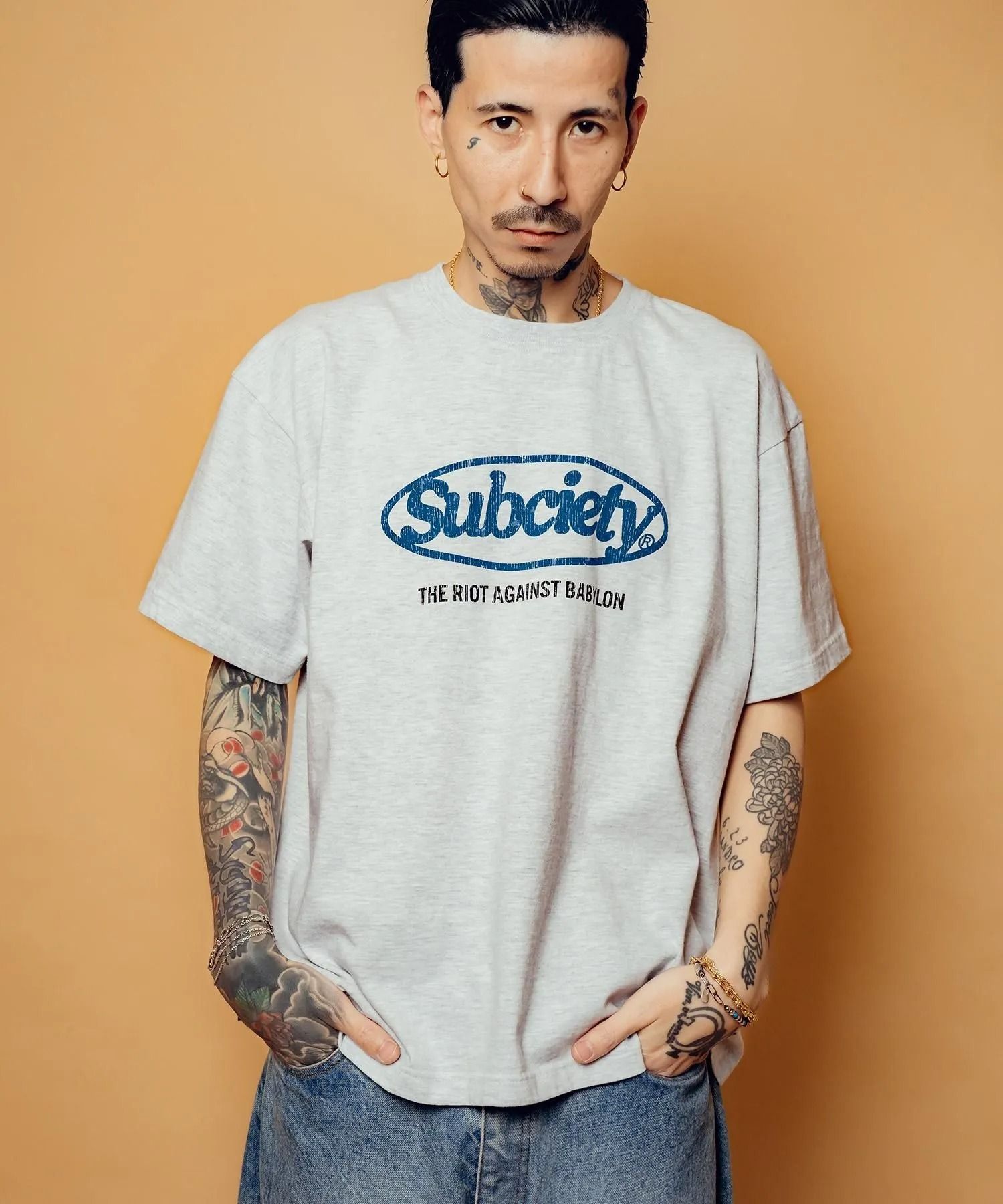 Oval logo tee