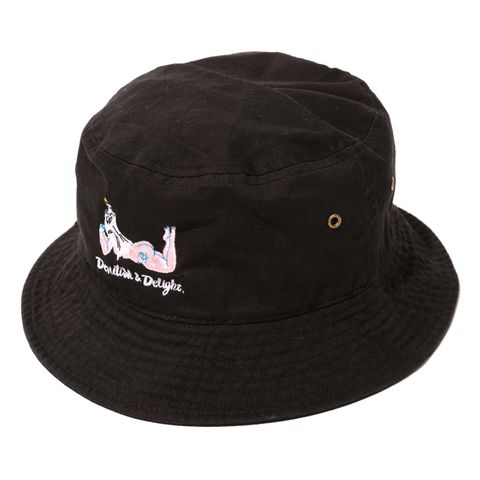 SPOOKY GIRL BUCKET-HAT