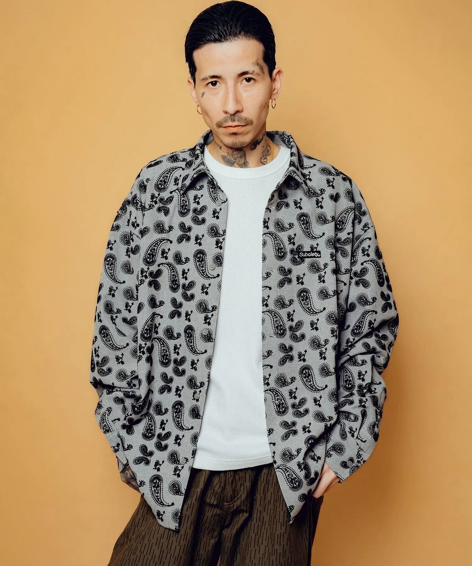 Flocky paisley shirt