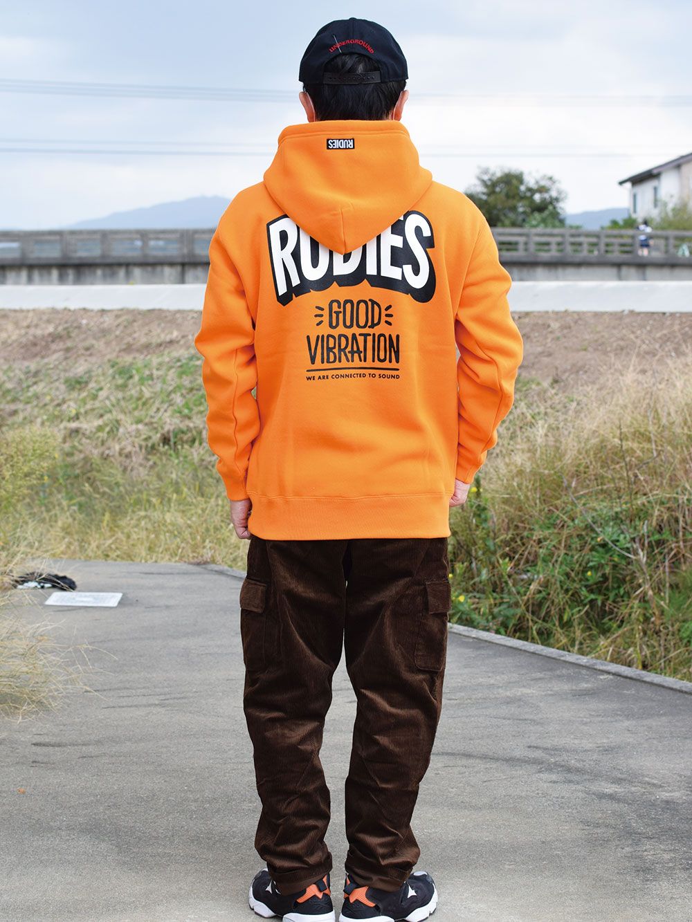 GOOD VIBRATION HOOD-SWEAT