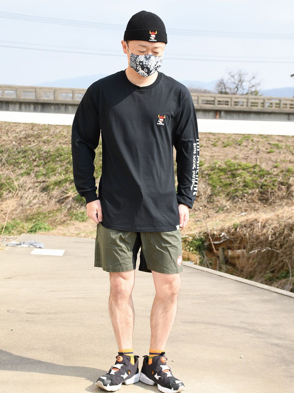 TOYMONSTER KITTY EMBROIDERY LONG SLEEVE-TEE