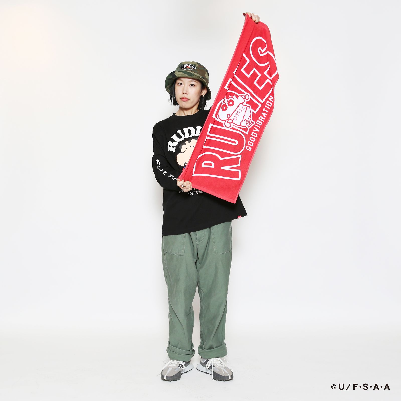 RUDIE'S×CRAYON SHINCHAN MOSH TOWEL