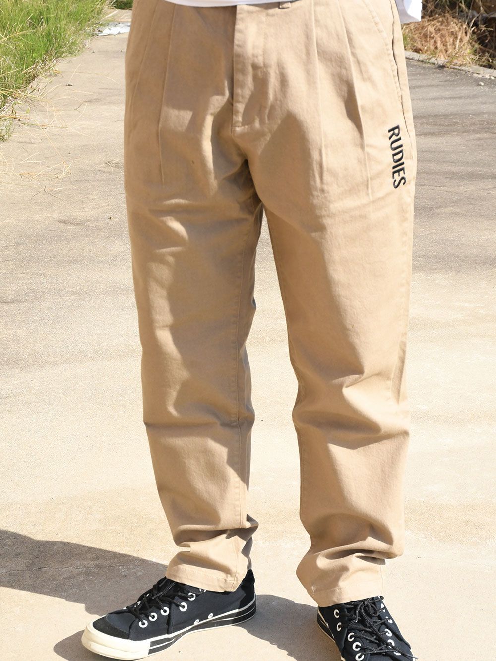 PHAT TUCK-PANTS