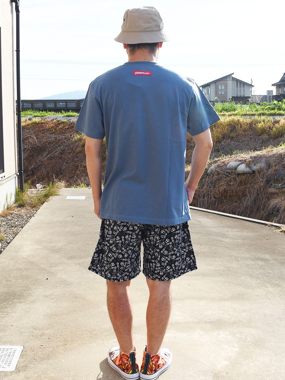 エサを与えないでTEE