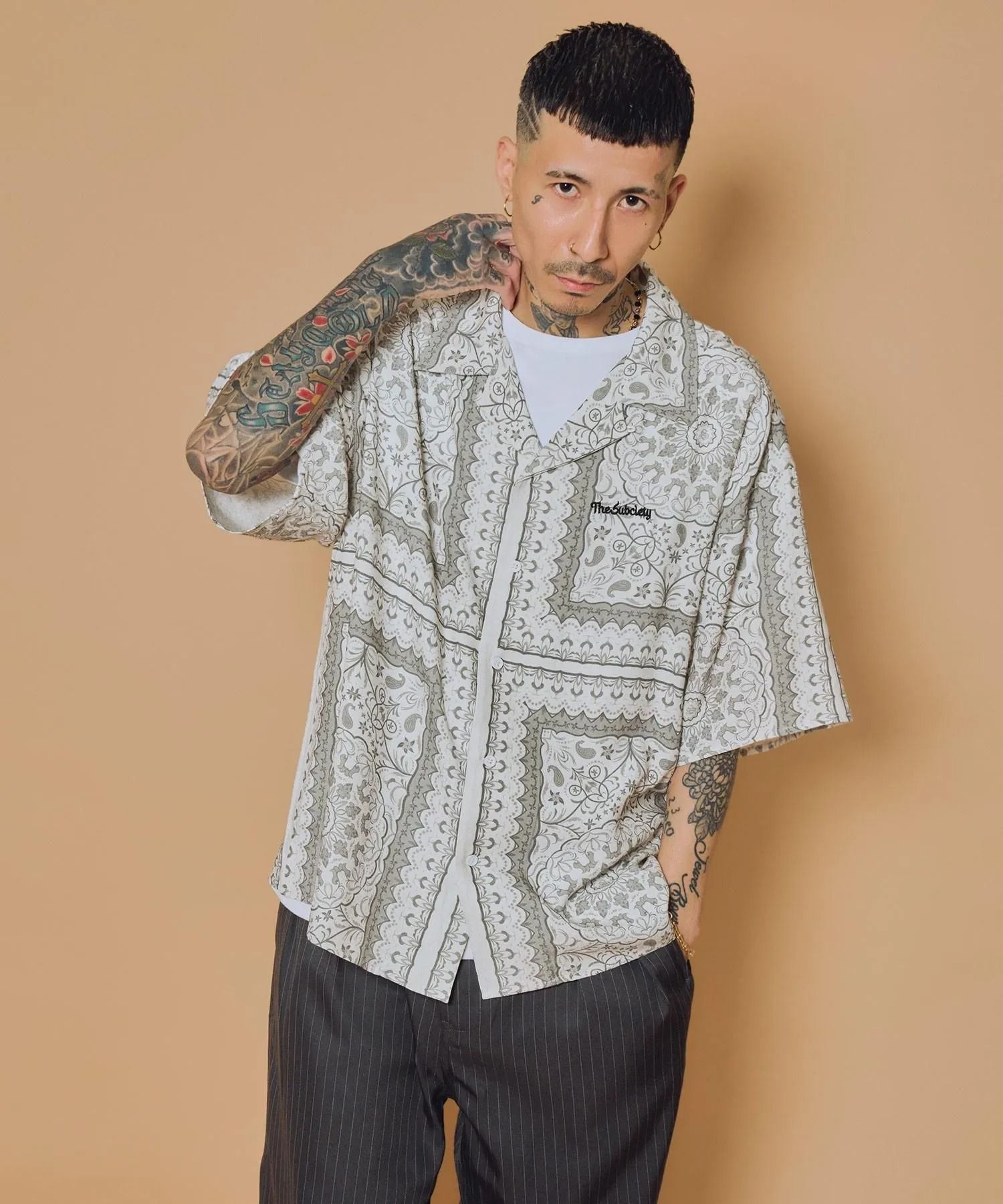 Medallion rayon shirt