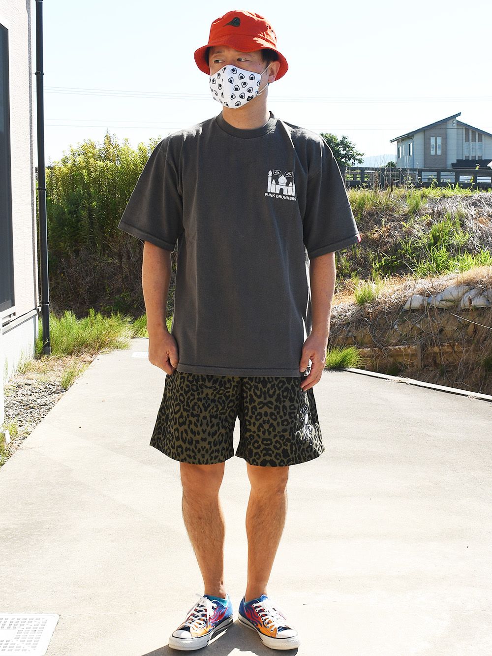狩TEE