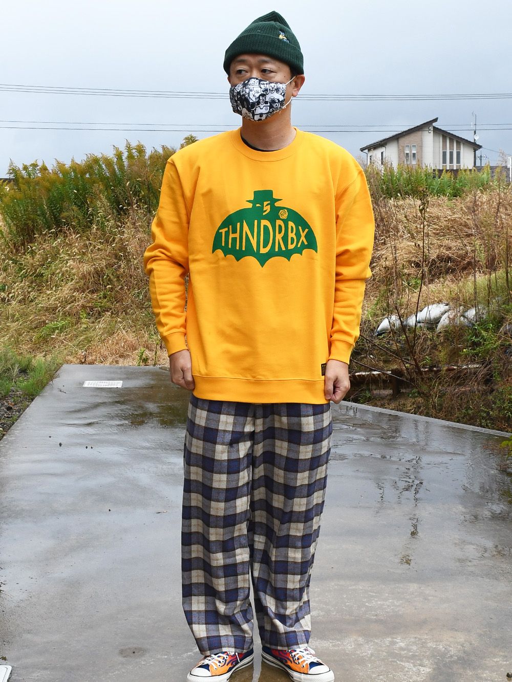 HERO OF MTR-SWEAT