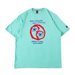 LOVE IS LOVE-TEE