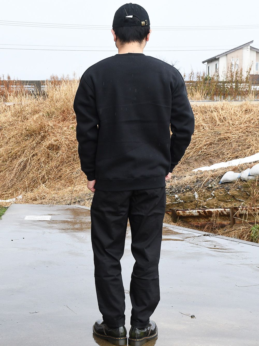 RUDIE'SxCRAYON SHINCHAN RABBIT CREW SWEAT