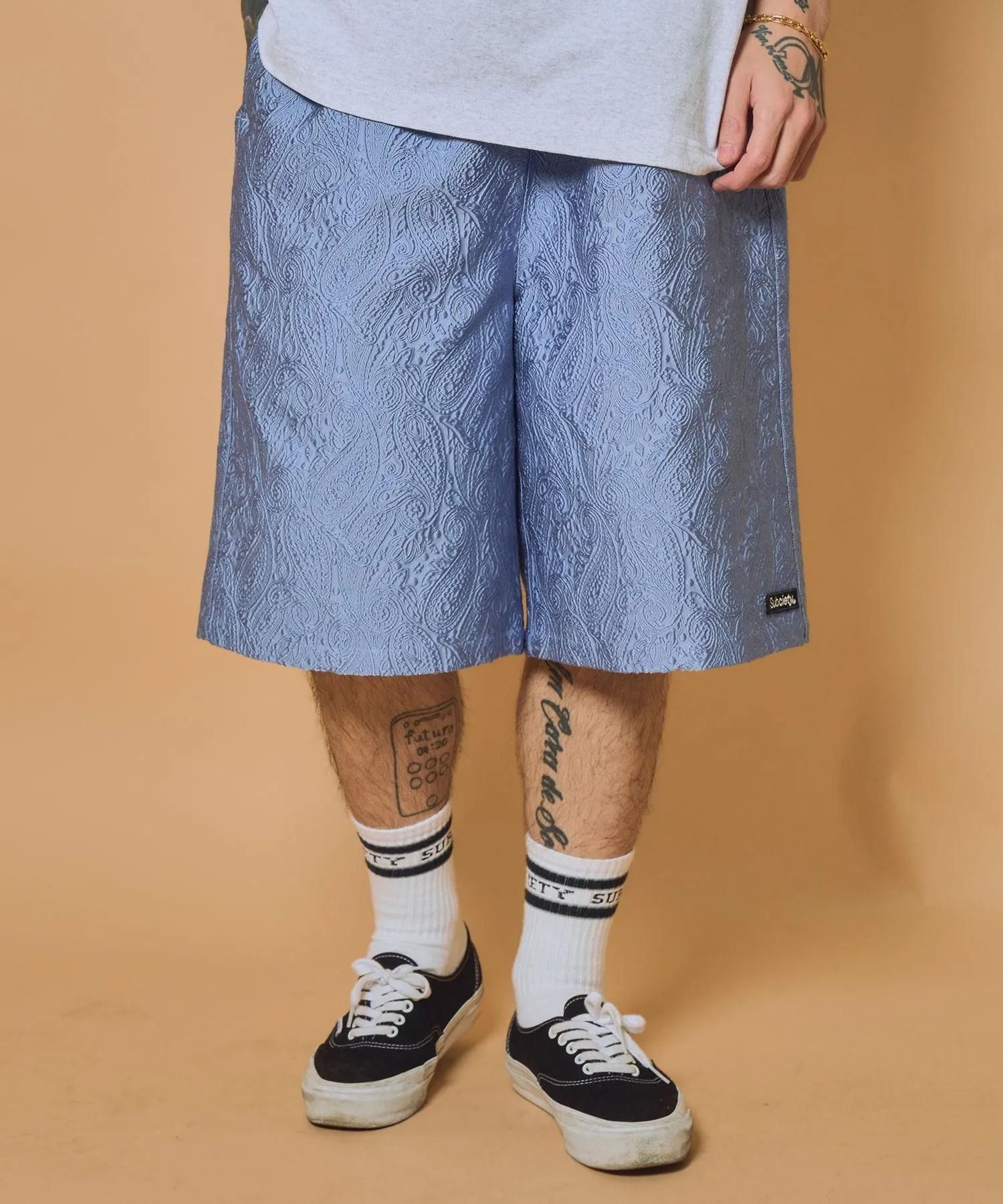 Jacquard paisley shorts
