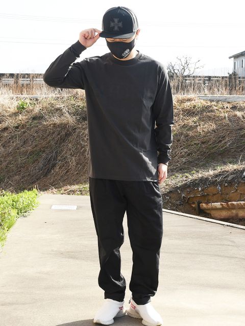 懐かしくも新しいデザインは新旧RUDIE'Sファンに愛される1枚に！