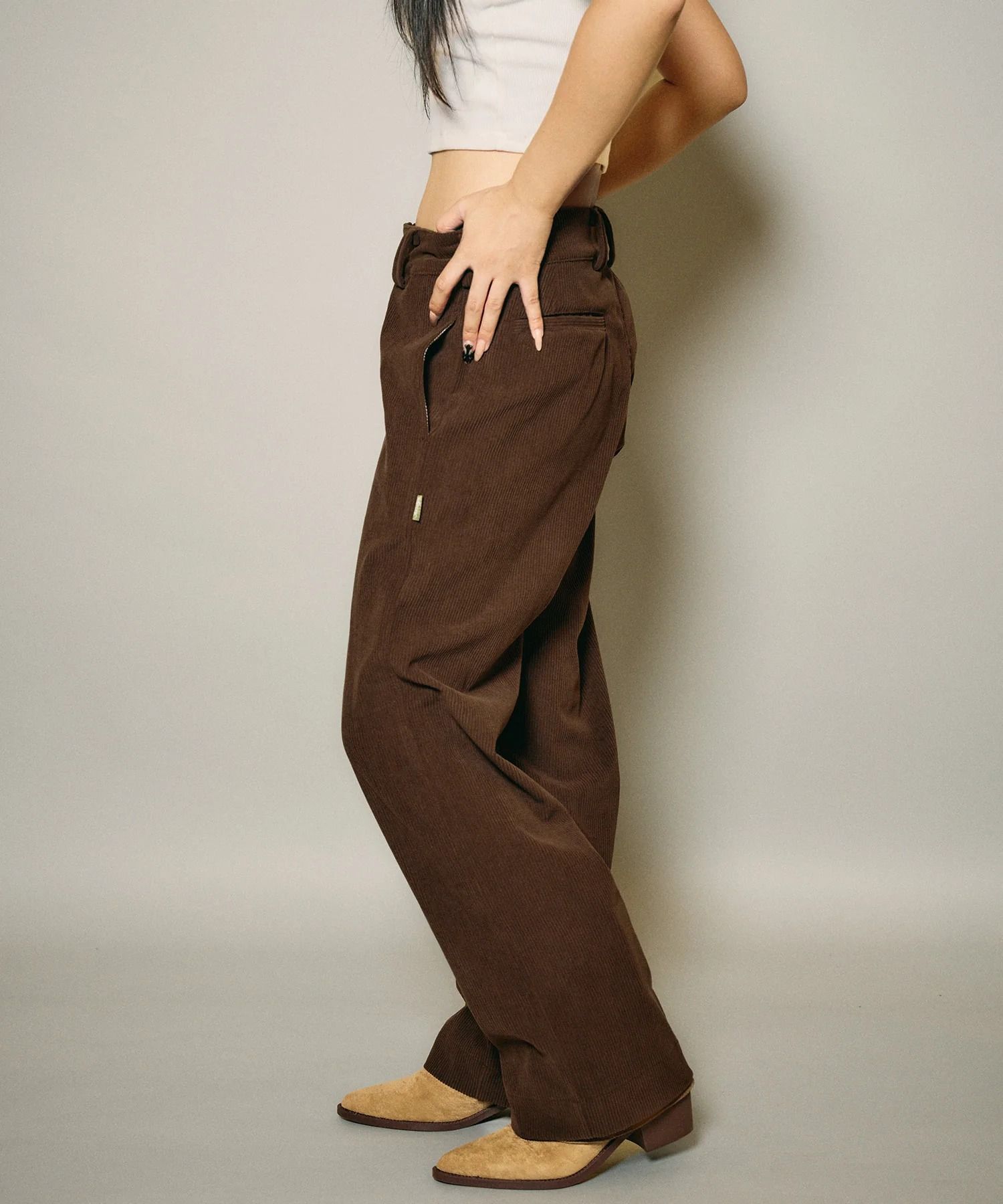Essential corduroy pants