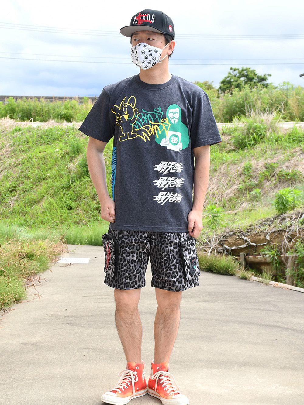 メニメニプリントTEE