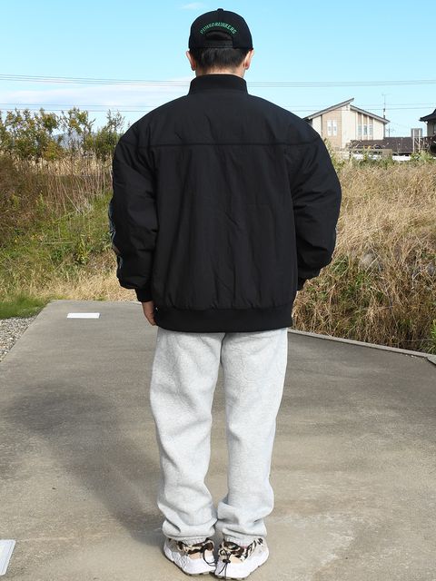 両袖の刺繍があまりにもカッコいい！