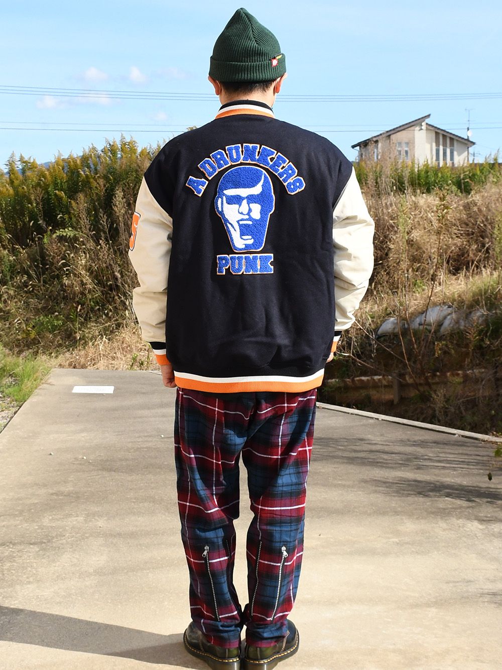 至高のスタジャン完成！