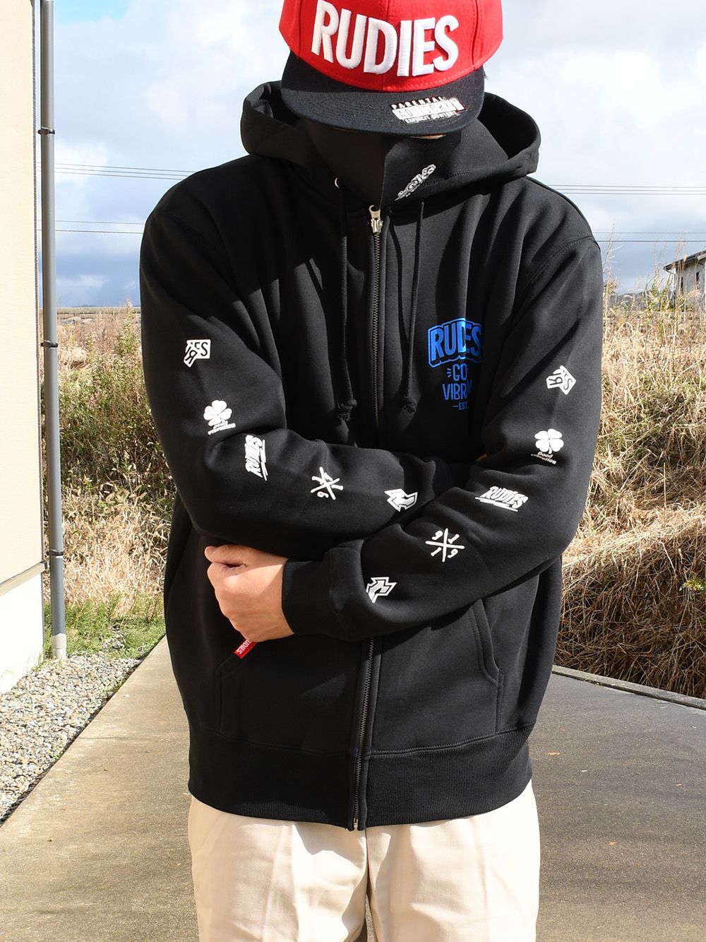 MICROPHONE ZIPHOOD-SWEAT