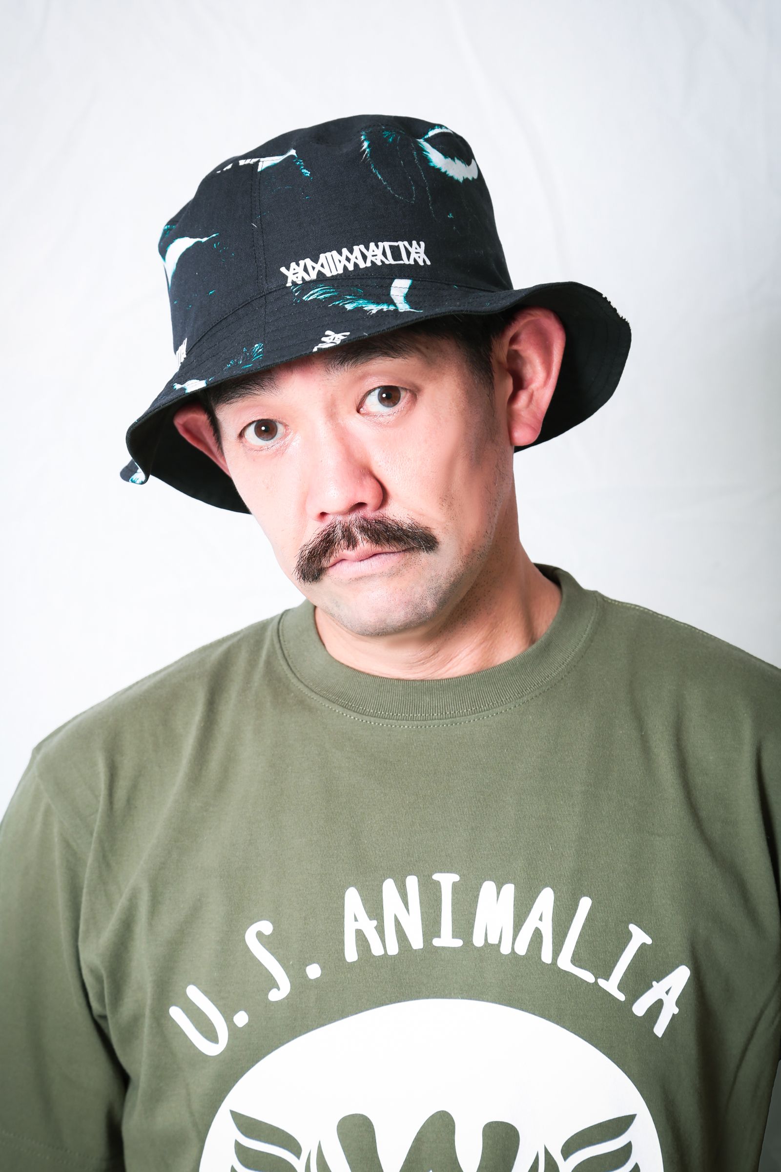 SWAGGER BACKET HAT- SKUNK / ROSE -