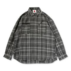 ポケットで寝るシャツ