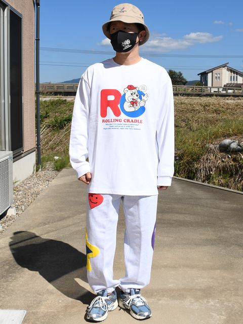 誰とも被らない、自分だけの世界を共に歩んでいきましょー！