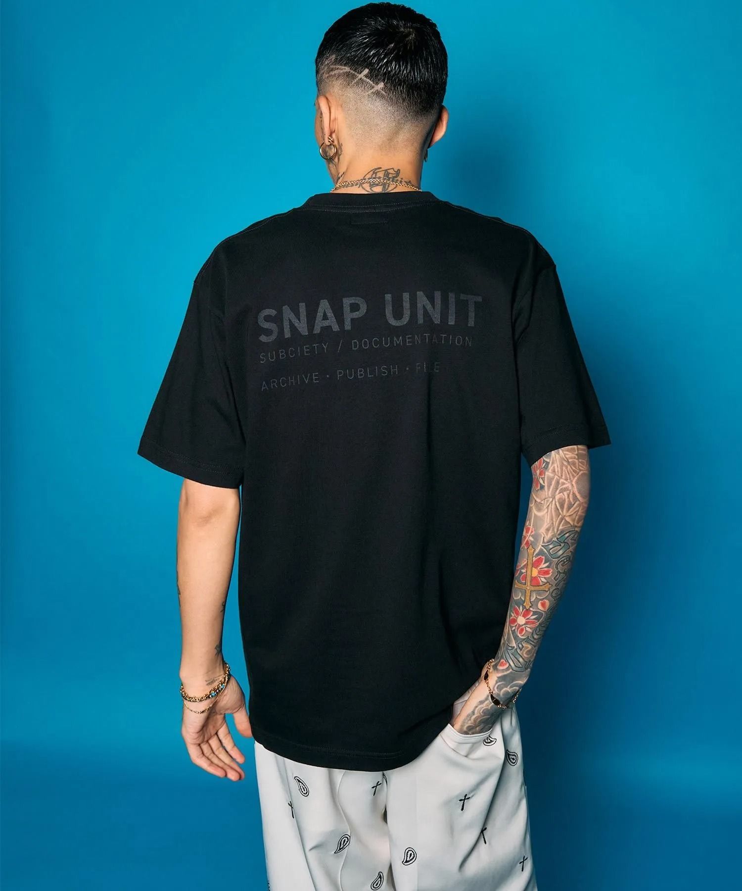 Snap unit tee