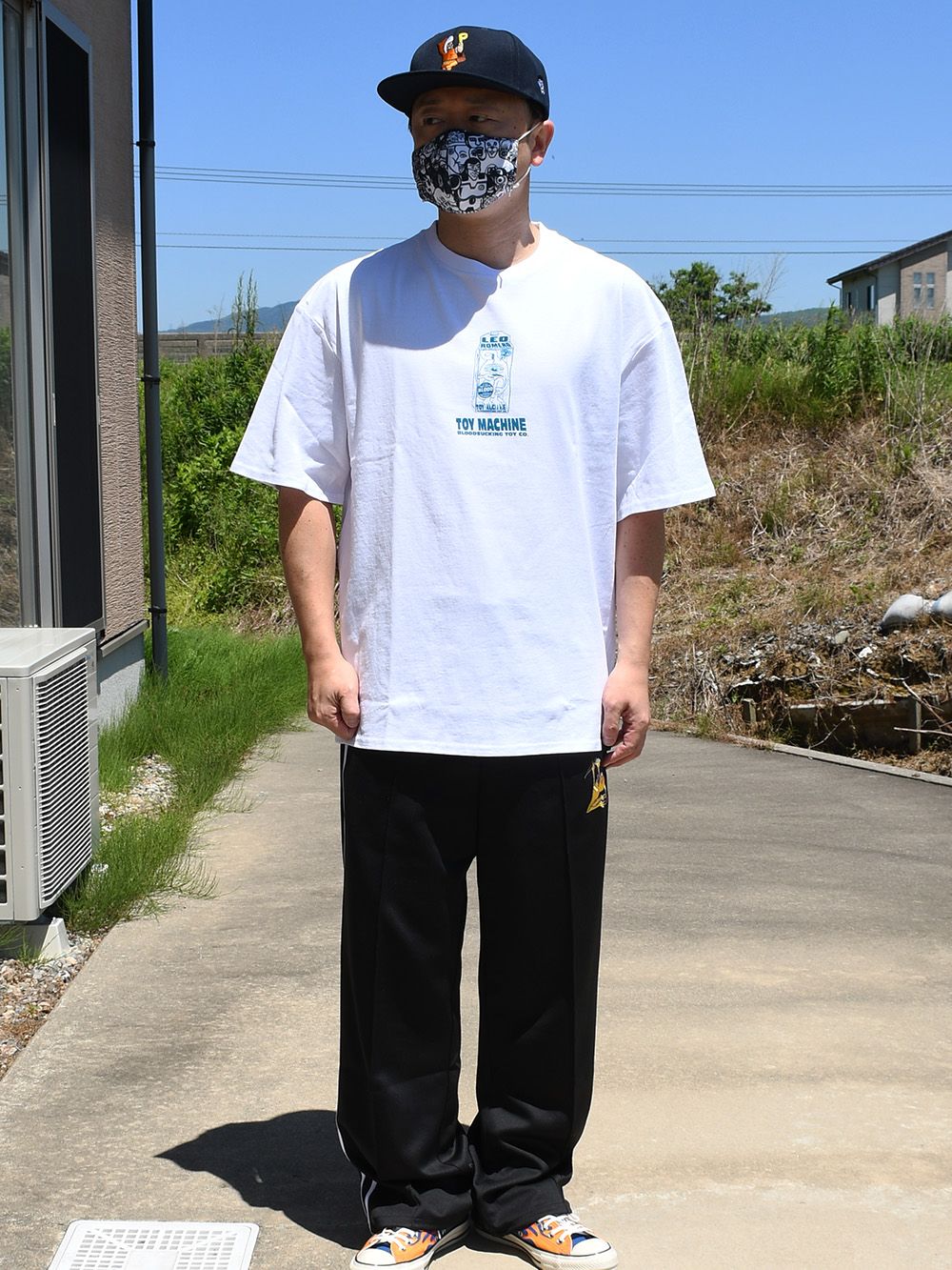 <WIDE> TOYMACHINE DOLLS SS TEE