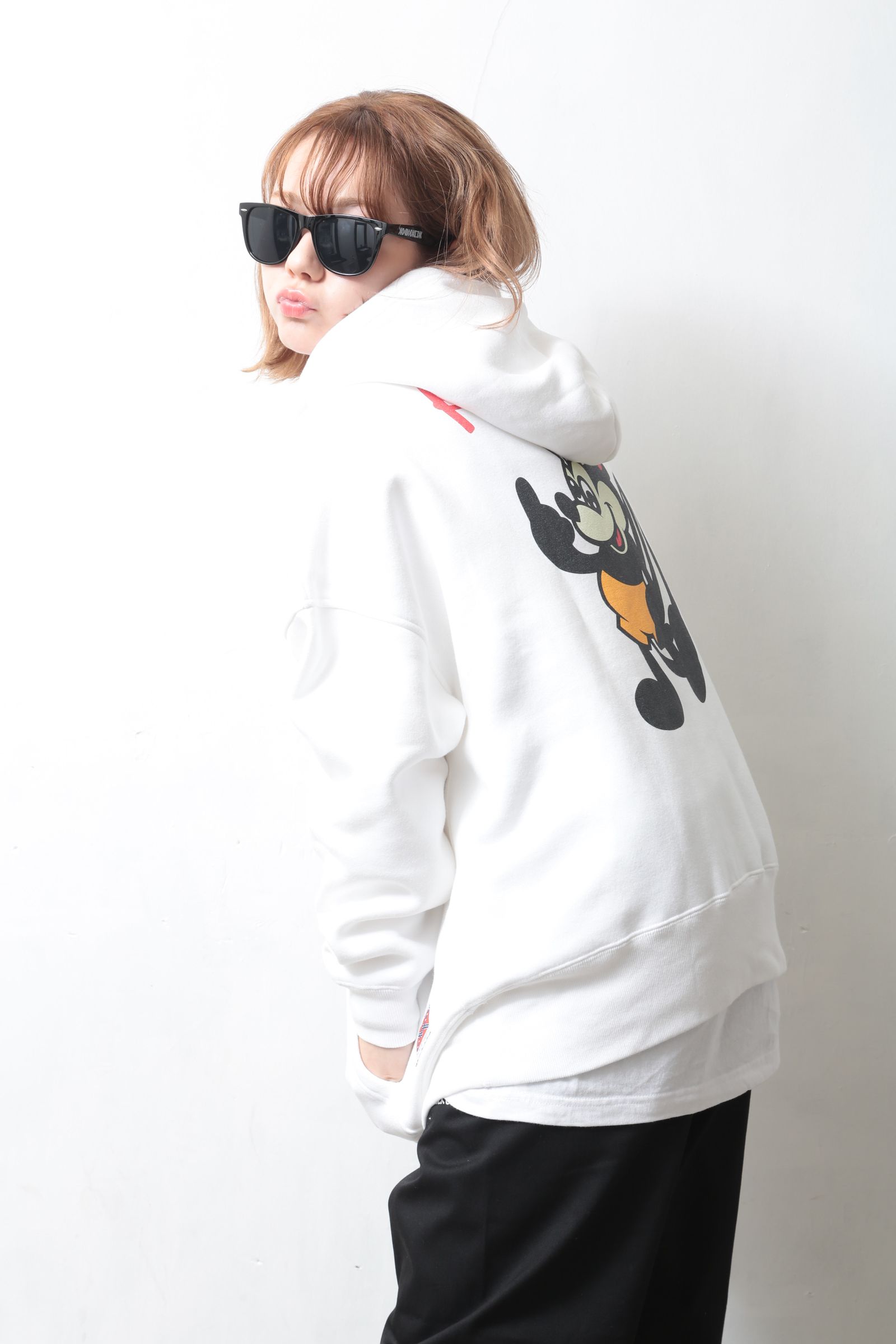 “SKUNKEY” Big silhouette Hoodie