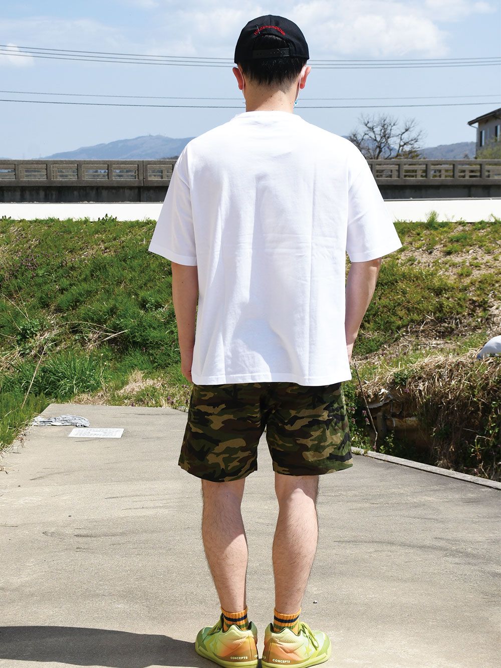 GOOD VIBRATION BIGSILHOUETTE PKT-T