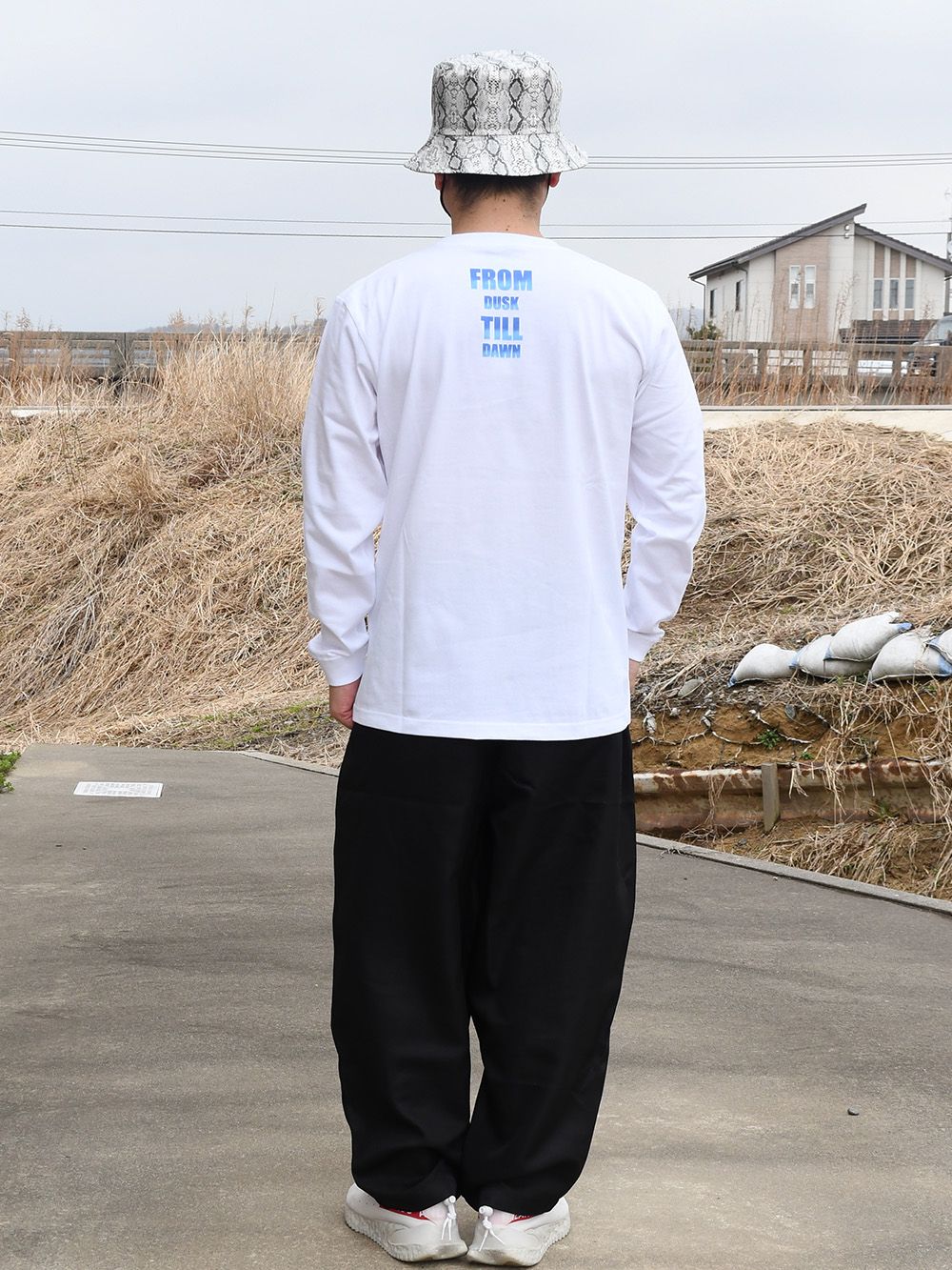 rg beauty gradation2 LS tee
