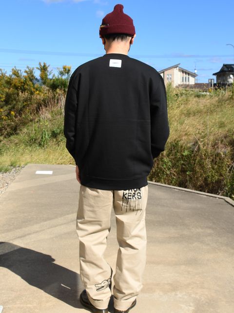 快適な着心地に油断して、口を割らないように・・