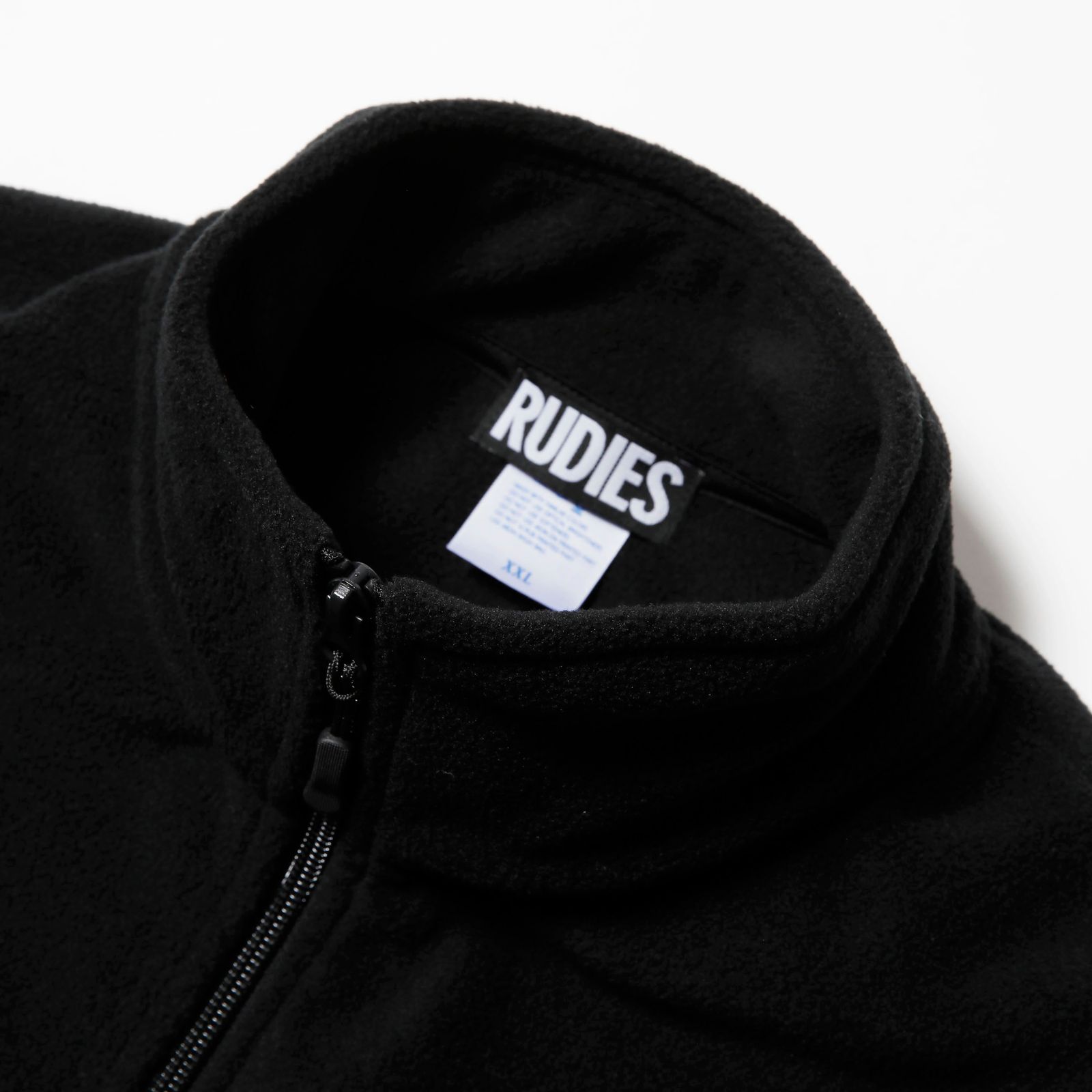 CURVY FLEECE-VEST