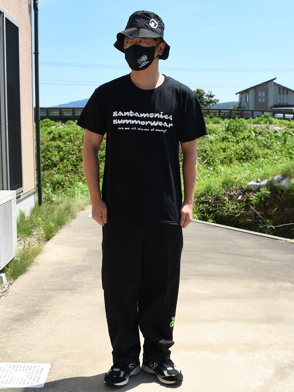 slaves of money s/s tee