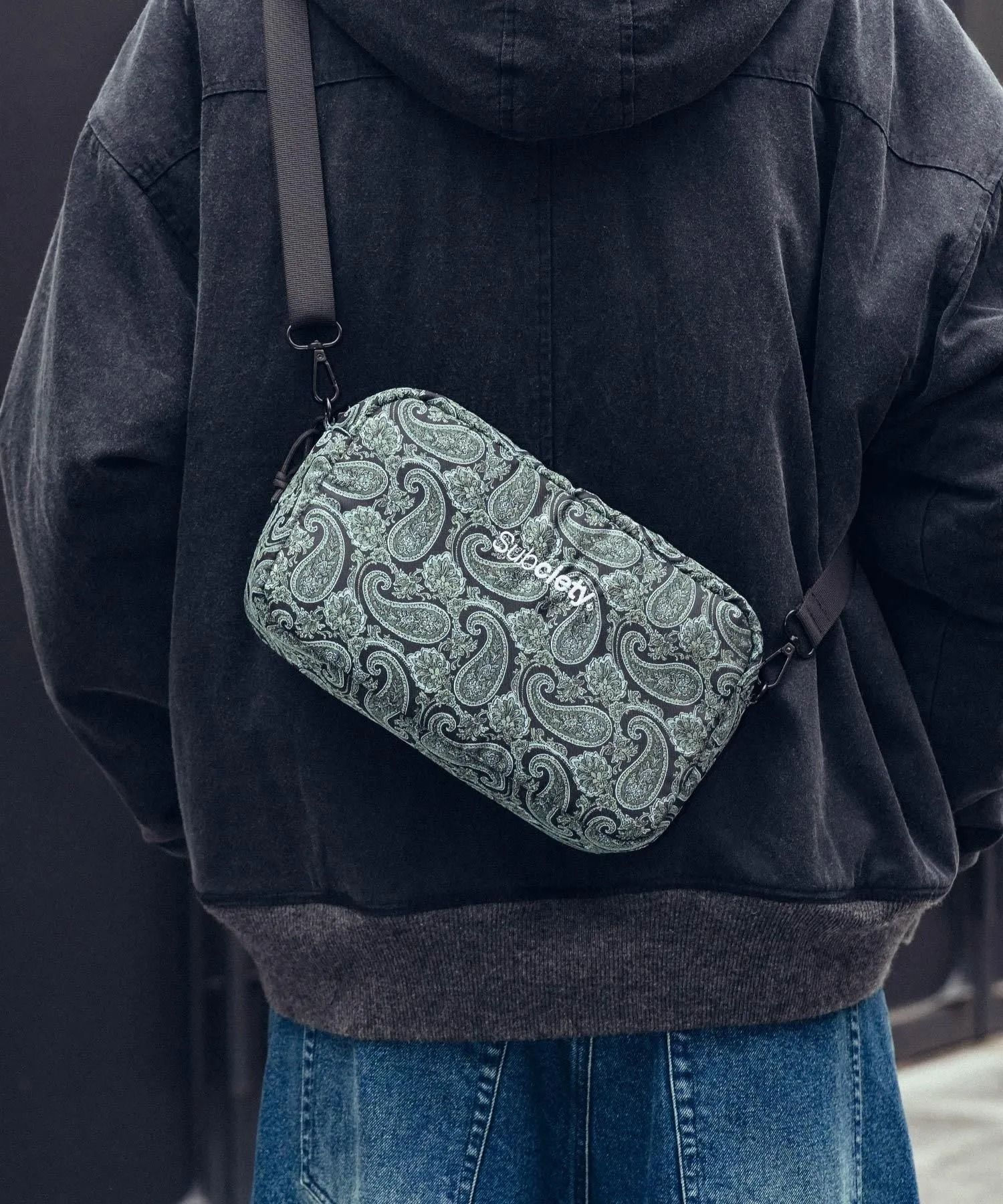 Paisley jacquard shoulder bag