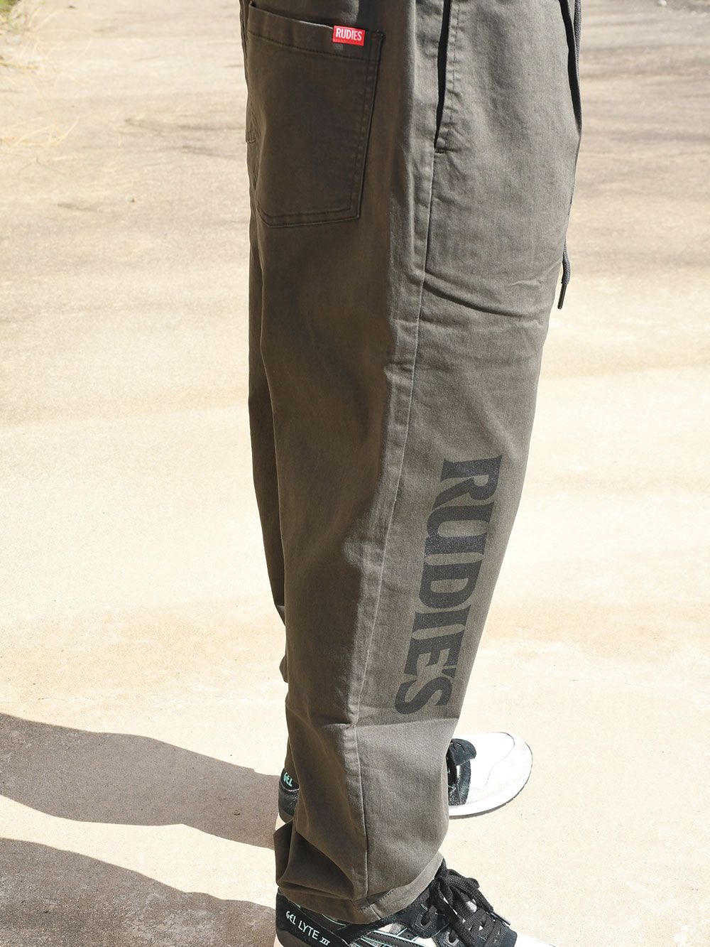 SLICK EASY-PANTS