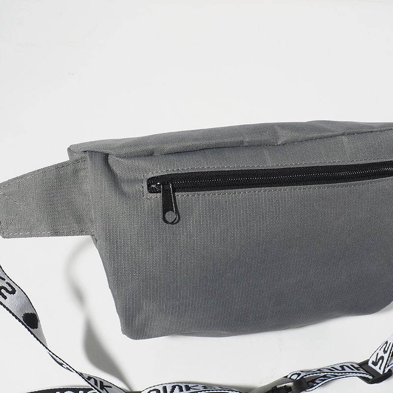 あいつ目ウエストBAG