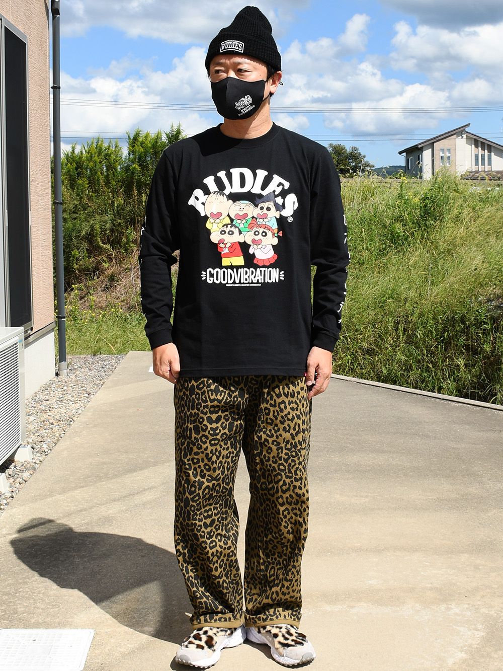 RUDIE'SxCRAYON SHINCHAN KASUKABE BOUEITAI LSTEE