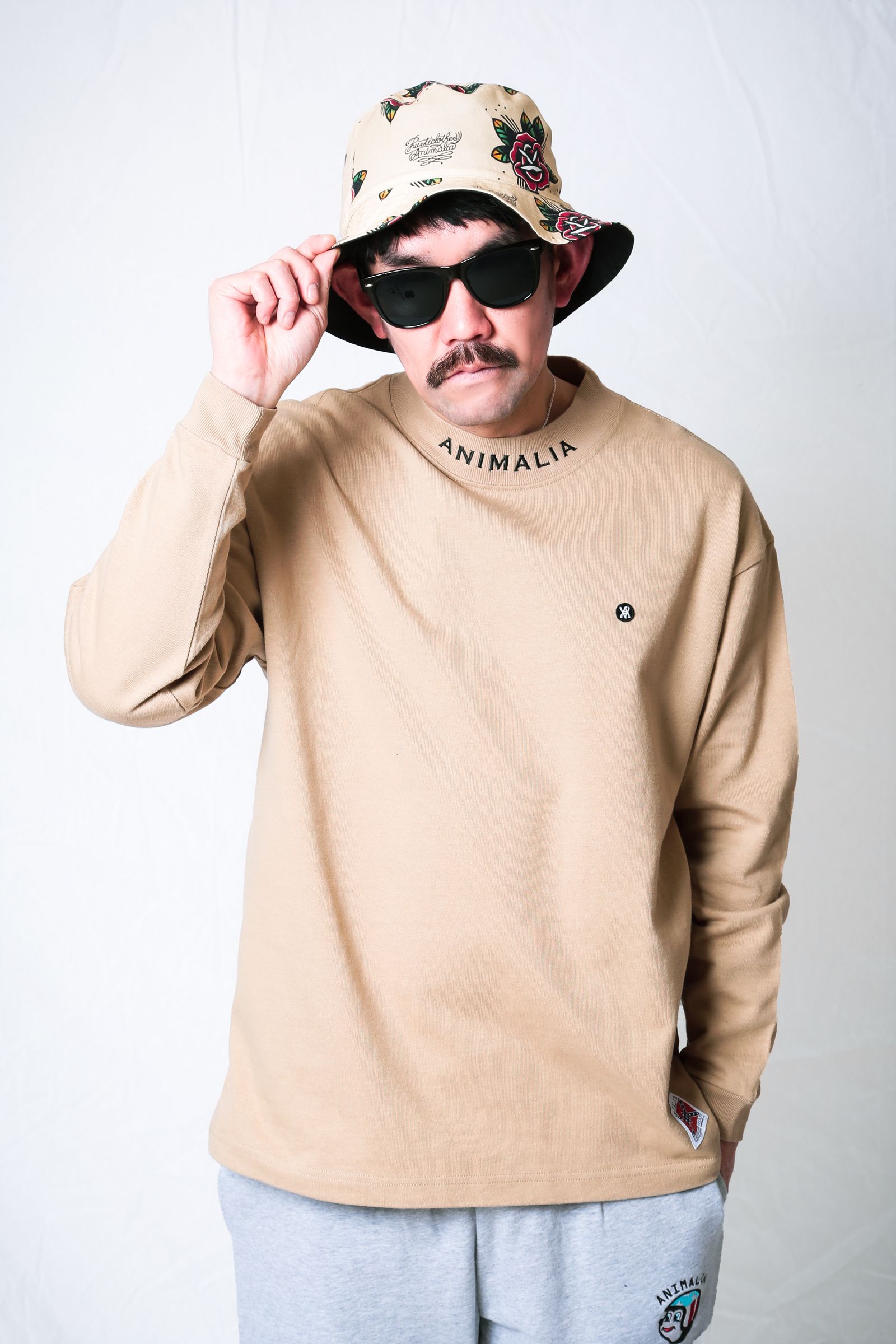 SWAGGER BACKET HAT- SKUNK / ROSE -