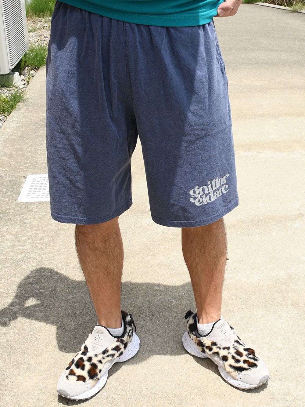 REVERSE LOGO-SHORTS